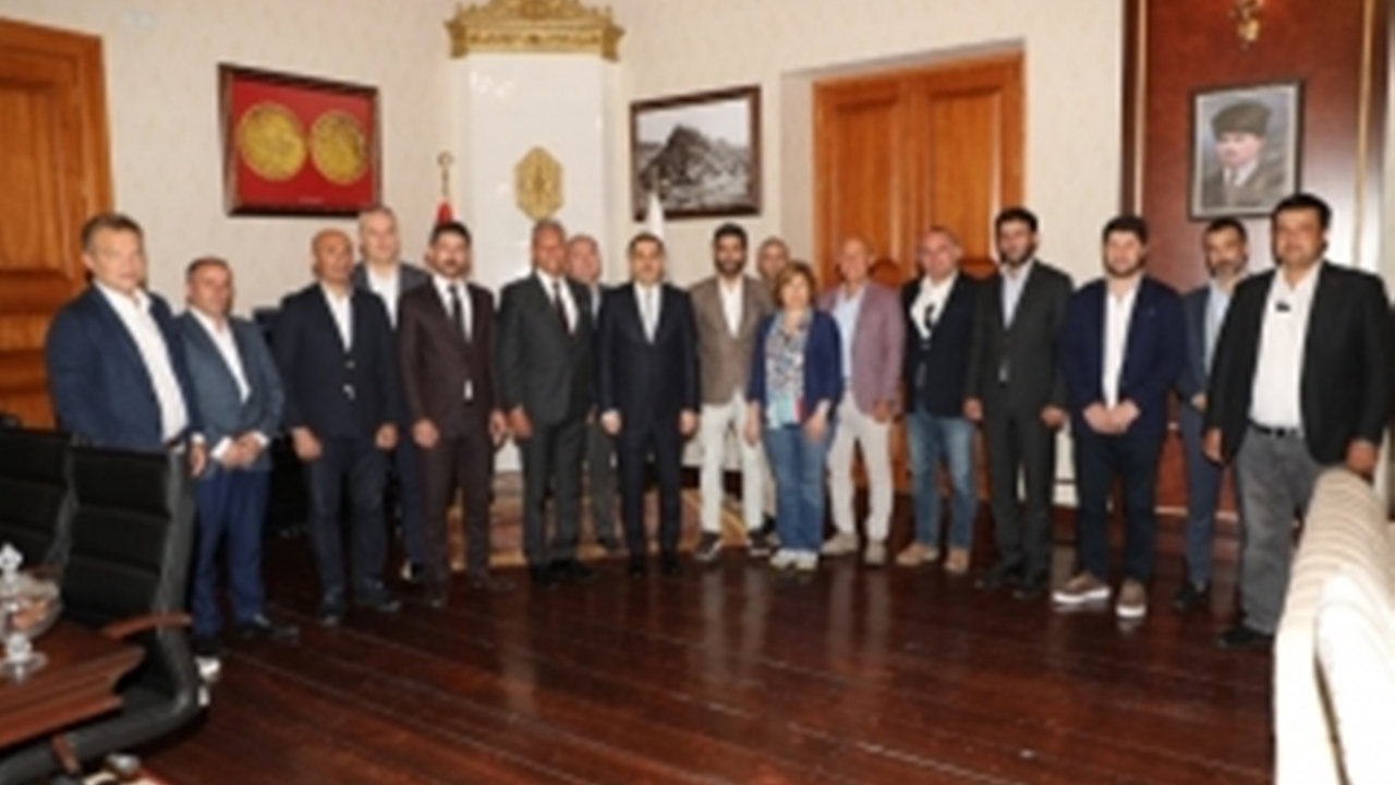 Kars'ta Vali Türker Öksüz, TÜRSAB heyetini ağırladı