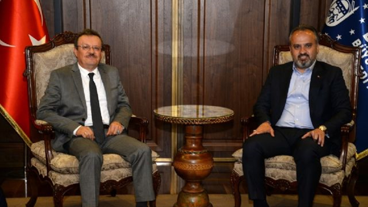Bursa'da Rektör Ahmet Saim Kılavuz’dan şehir protokolüne iade-i ziyaret