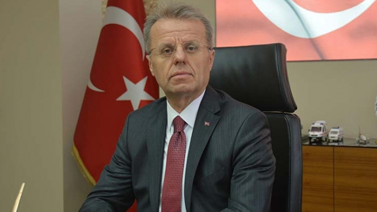 Manisa'da Sağlık Müdürü Necip Yemenici, sıcaklara karşı uyardı