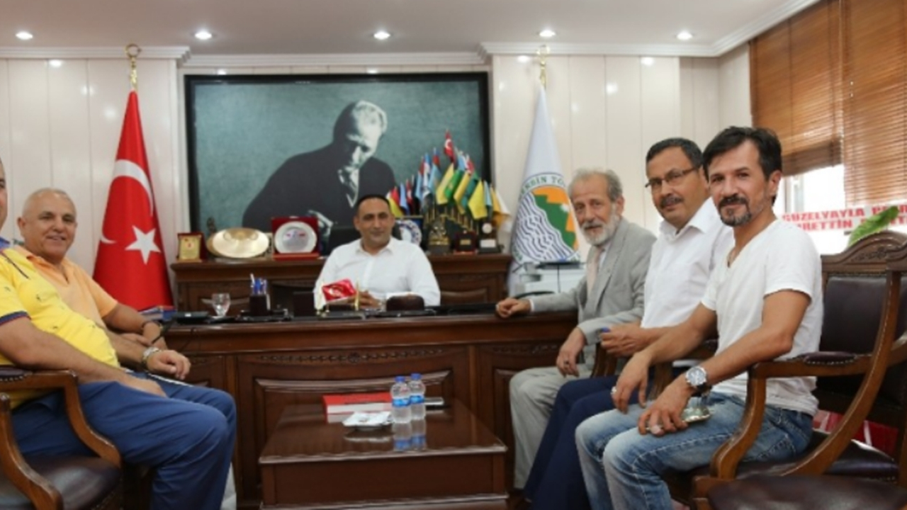 Mersin'de Atsız Afşın Yılmaz: "Türk dünyası ile dost değil, kardeşiz"