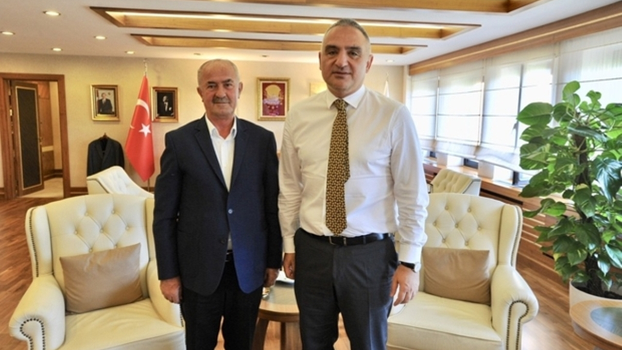 Van'da Başkan Salih Akman’dan Bakan Mehmet Nuri Ersoy’a ziyaret