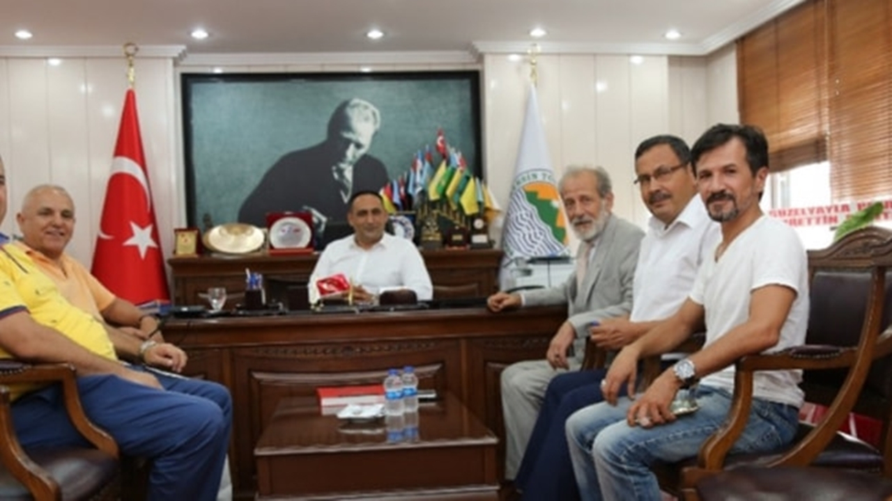 Mersin'de Başkan Atsız Afşın Yılmaz: "Türk dünyası ile dost değil, kardeşiz"
