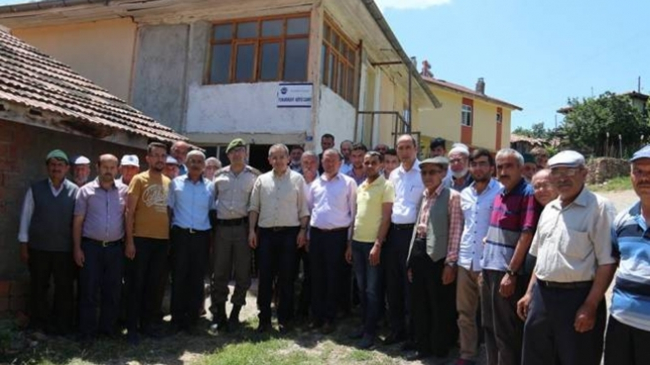 Kastamonu'da Kaymakam Deniz Pişkin, Aşağıkaya köyünü ziyaret etti