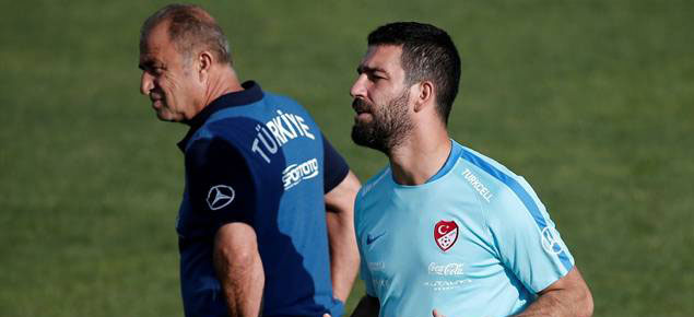 Fatih Terim - Arda Turan barışında sürpriz aracı ortaya çıktı