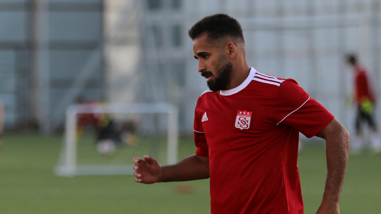 Beşiktaş, Douglas'ın transferinden vazgeçti!