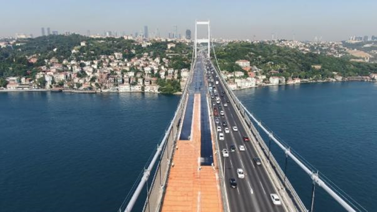 İlk kat asfalt atılmaya başlandı