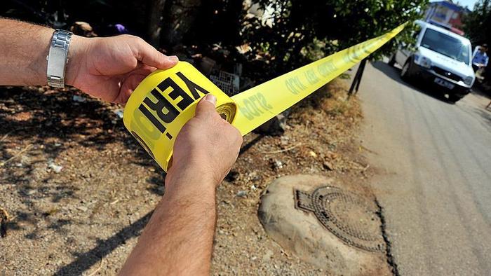 Adana'da polis kontrol noktasına bombalı saldırı