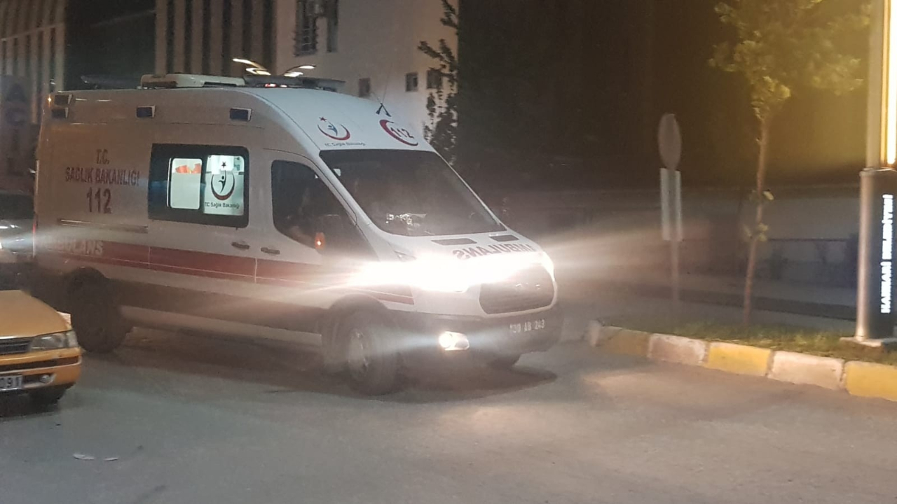 Köy meydanında kanlı infaz...