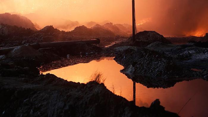 Irak'ta terör örgütü DAEŞ petrol sahasına saldırdı