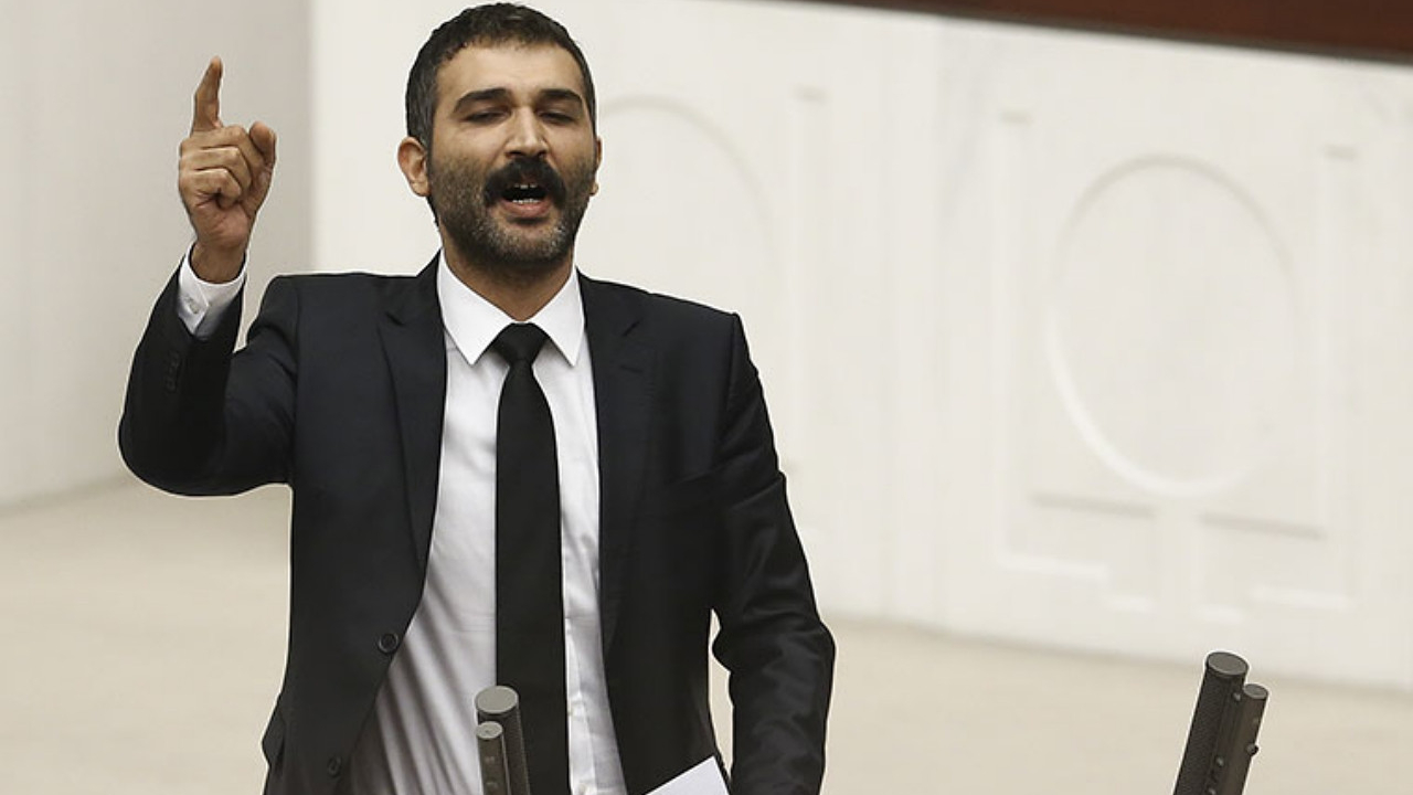 Skandal paylaşım: TİP'li vekil Barış Atay acının tam ortasında bunu yaptı!