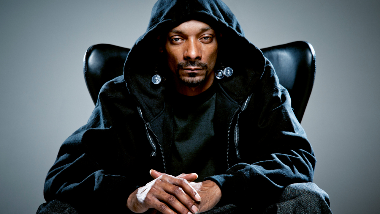 Snoop Dogg'dan kadın futbolculara destek!
