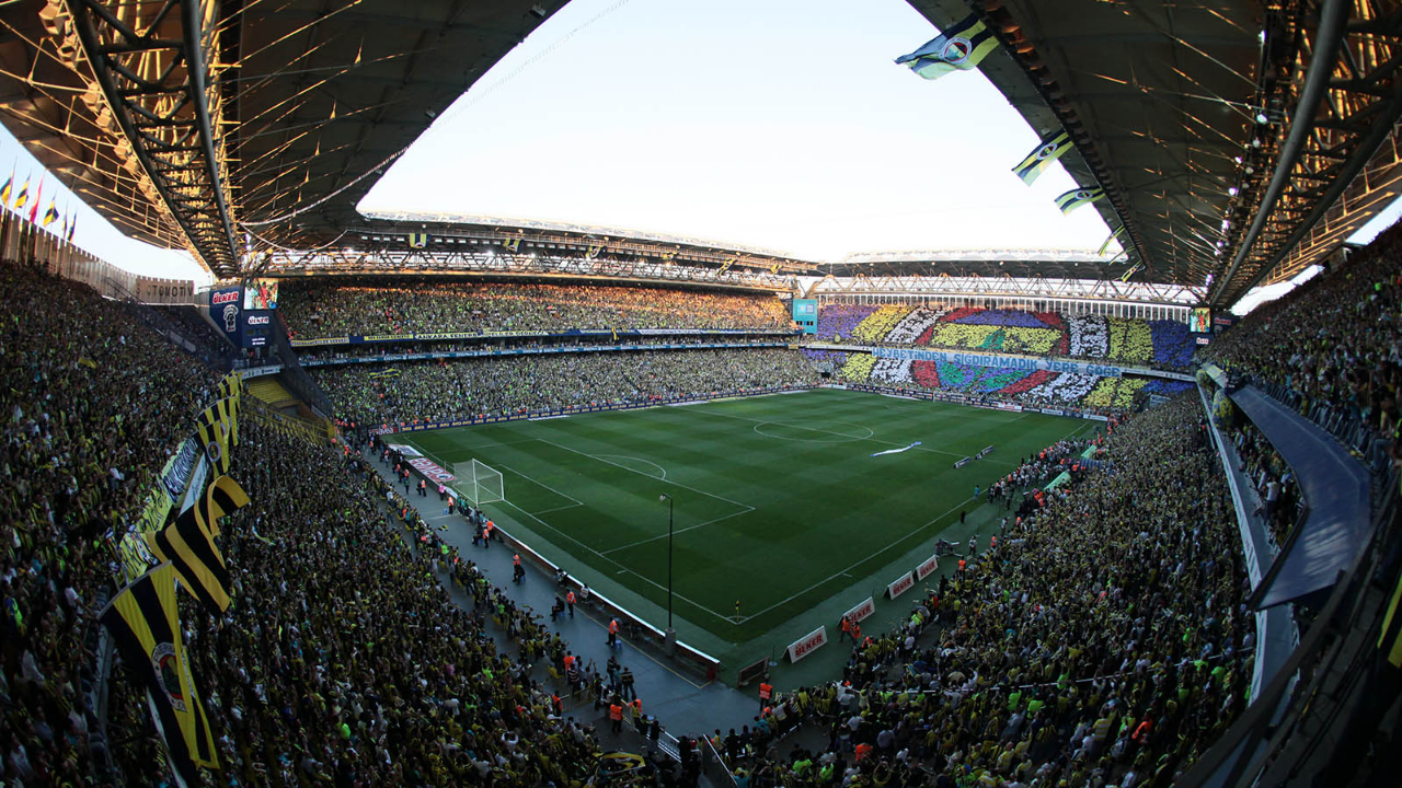 Fenerbahçe'de kombinelere büyük ilgi!