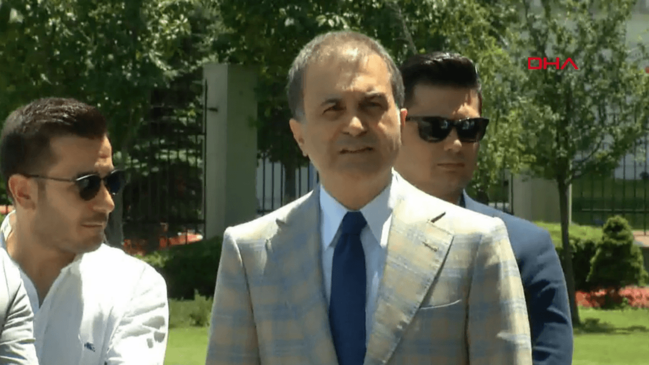 Ömer Çelik: Aksaklık ve tıkanıklık olan yerlerin, eksik görülen yerlerin üzerine gidilecek!