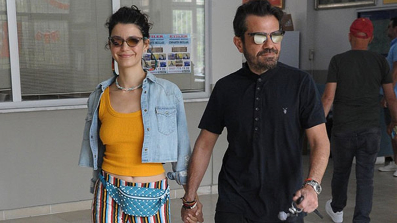 Beren Saat'ten boşanma dedikodularını alevlendiren mesaj!