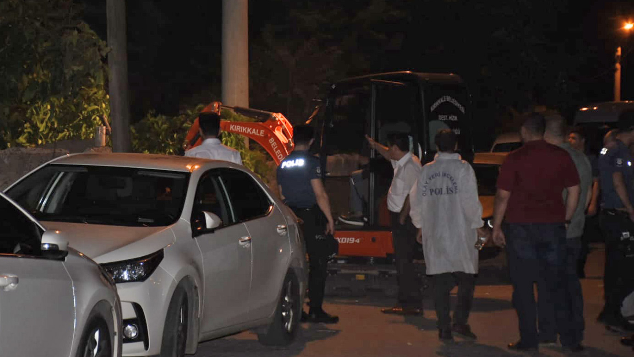 Öldürüp evinin bahçesine gömdü...