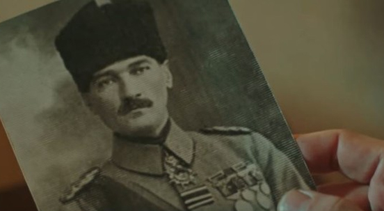 İzleyenlerin tüylerini diken diken eden sahne: Mustafa hiç değişmemişsin... VİDEO