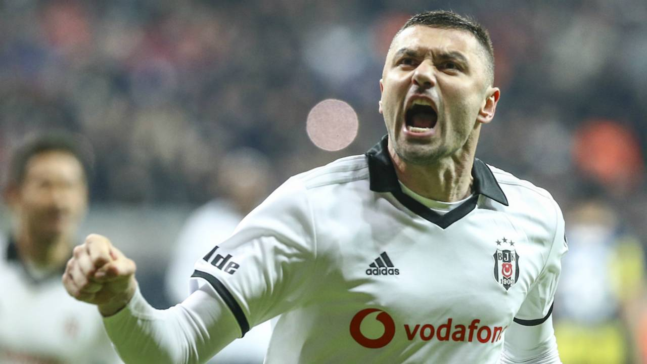 Lecce'nin Burak Yılmaz ısrarı!