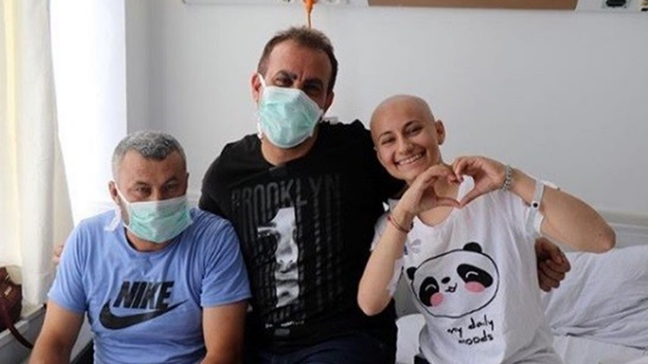 Haluk Levent lösemili Ebru Çelen ile düet yaptı!