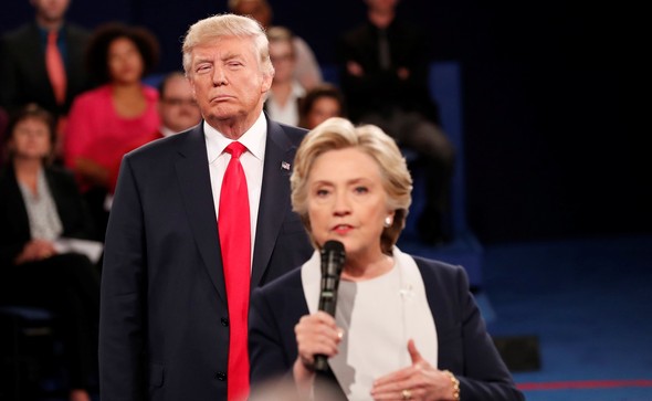 Sandıkların kapanmasına saatler kala Donald Trump'tan flaş hamle