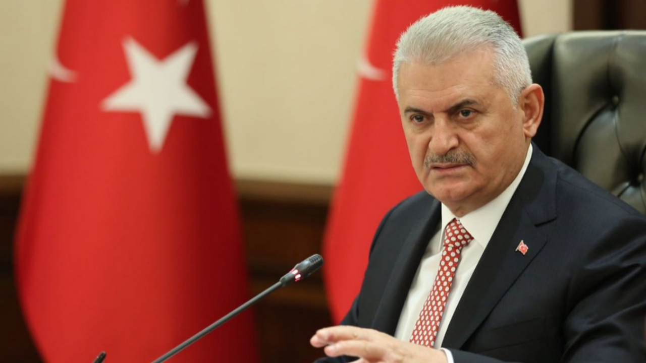 "Bu ne maskaralık Süleyman Bey!"