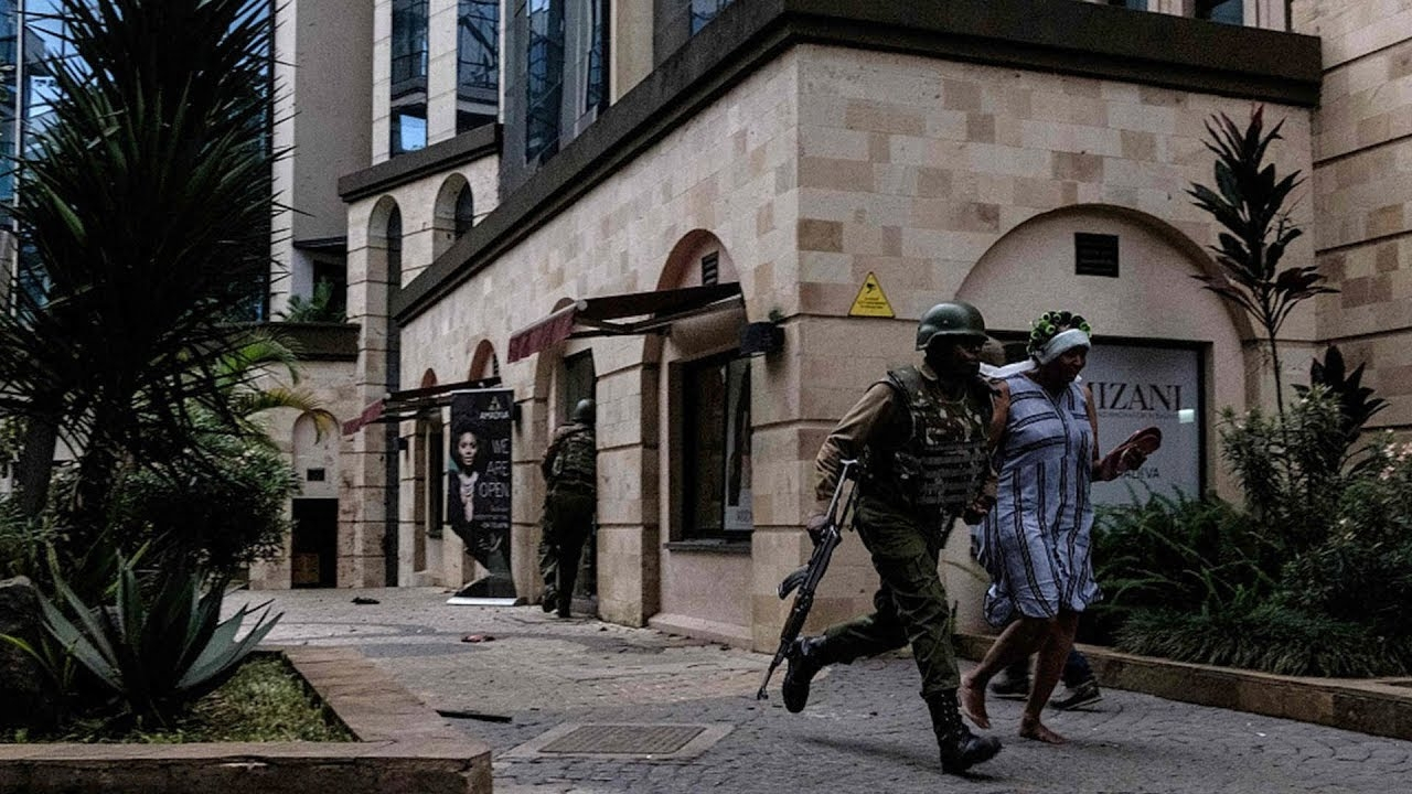 Somali'de otele terör saldırısı: 10 ölü...