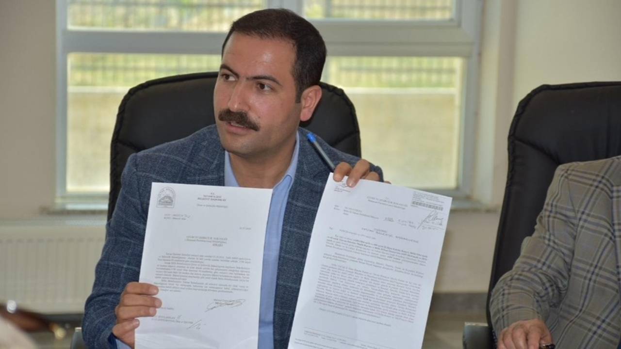 Bitlis'te Başkan Mehmet Emin Geylani, basın mensuplarıyla buluştu