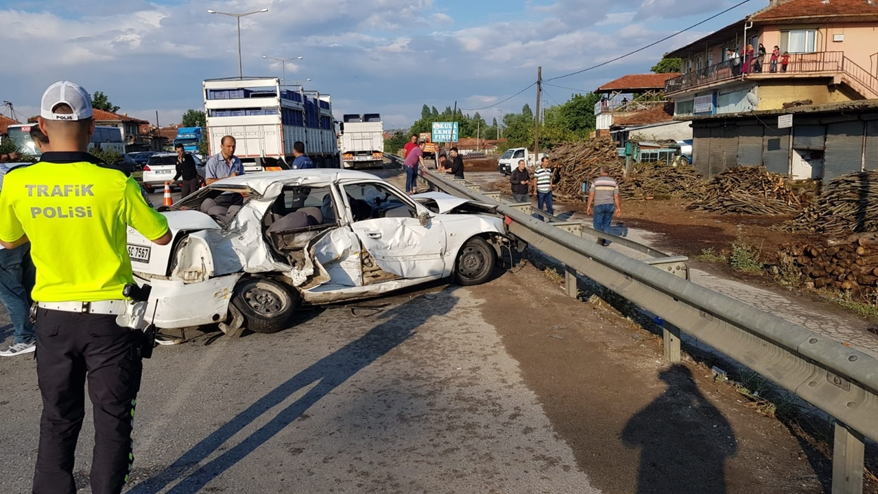 Manisa'da feci kaza...