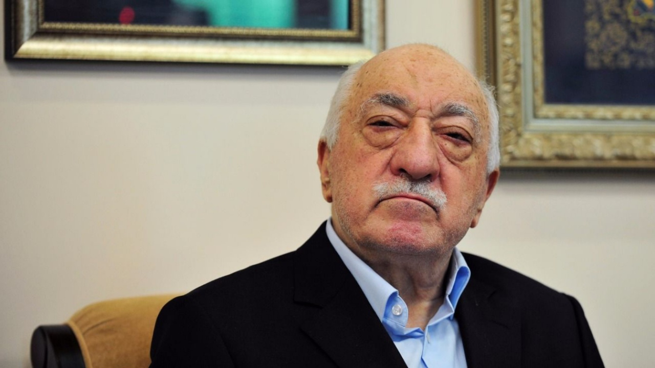 "Kalleş, yalancı, hasta ruhlu!"