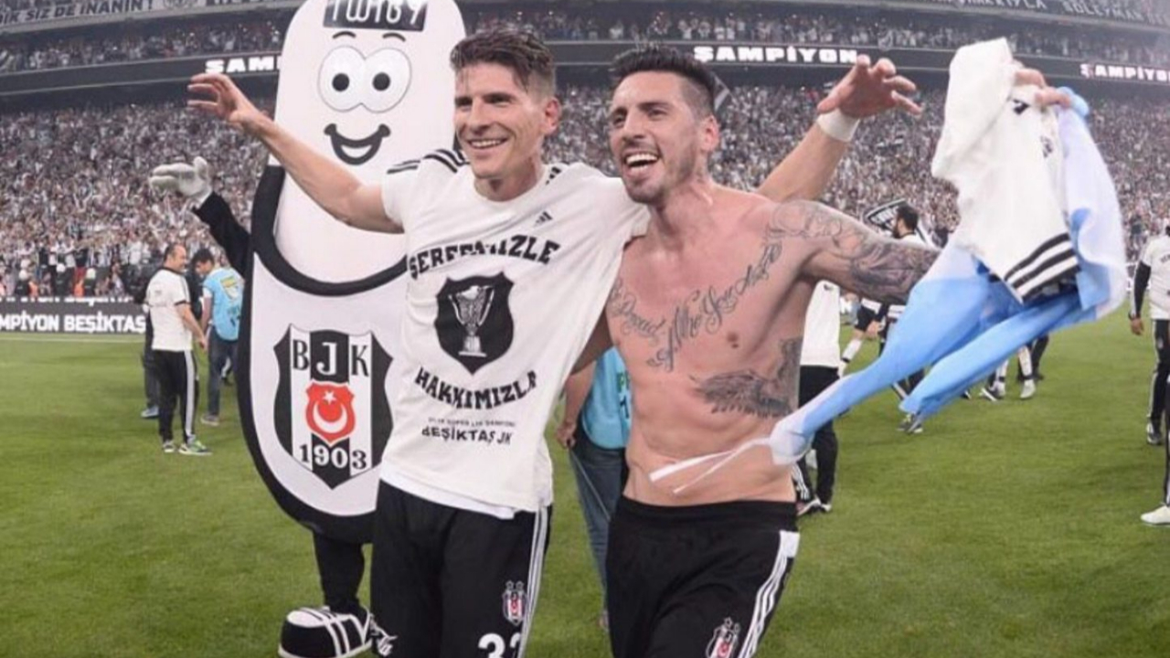 Jose Sosa ve Mario Gomez tekrar buluşuyor!