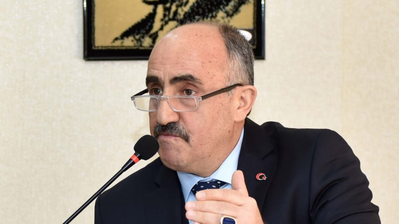 Erzurum'da Kent Konseyi Başkanı Hüseyin Tanfer: “Milletimiz hainlere gereken dersi vermiştir”