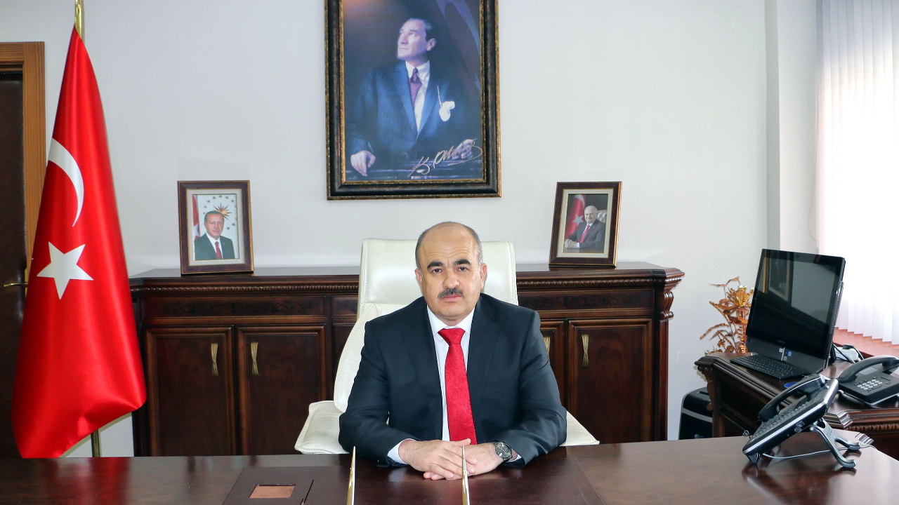 Düzce'de Vali Zülkif Dağlı, “Bu ihaneti asla unutmayacağız, unutturmayacağız”