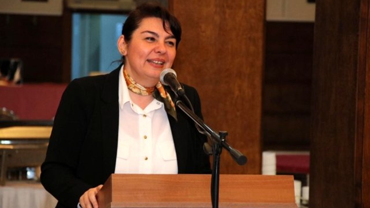 Çanakkale'de Jülide İskenderoğlu: “Ülkemiz turizm açısından geniş bir yelpazeye sahip”