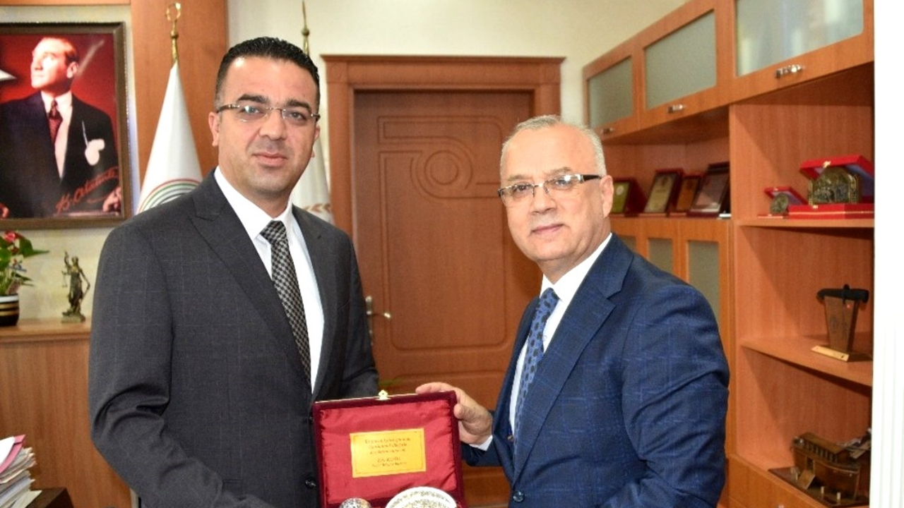 Manisa'da Başkan Zeki Kayda’dan, Başsavcı Mustafa Balık’a hayırlı olsun ziyareti