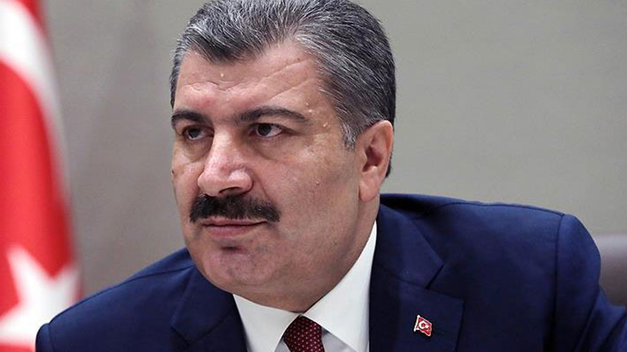 Ankara'da Bakan Fahrettin Koca: 'Alo 184' hattına günde 10 bin çağrı geliyor