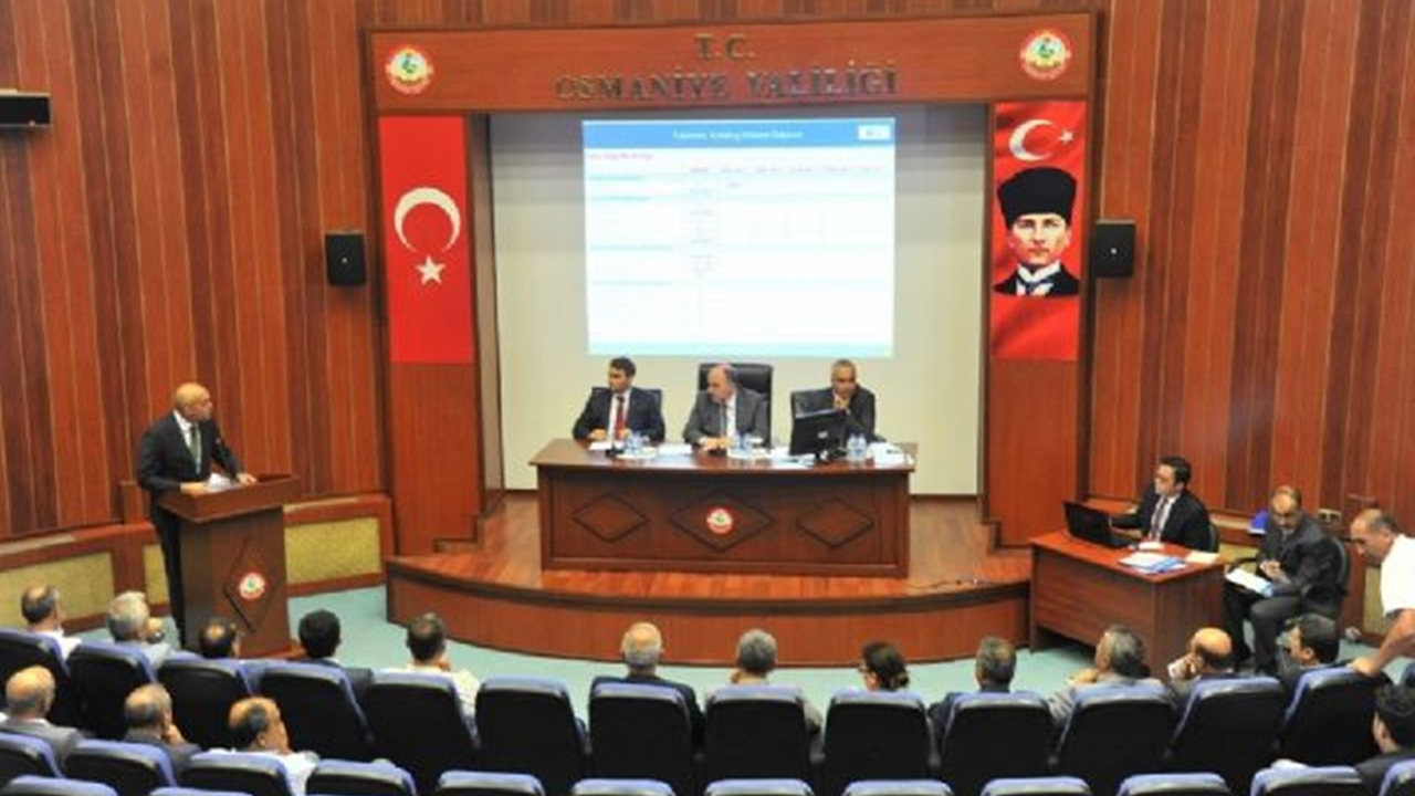 Osmaniye'de Vali Ömer Faruk Coşkun: "Başlanılamayan projelere ağırlık vereceğiz"