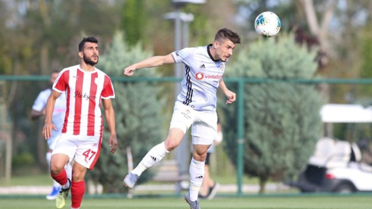 Abdullah Avcılı Beşiktaş galibiyetle başladı!