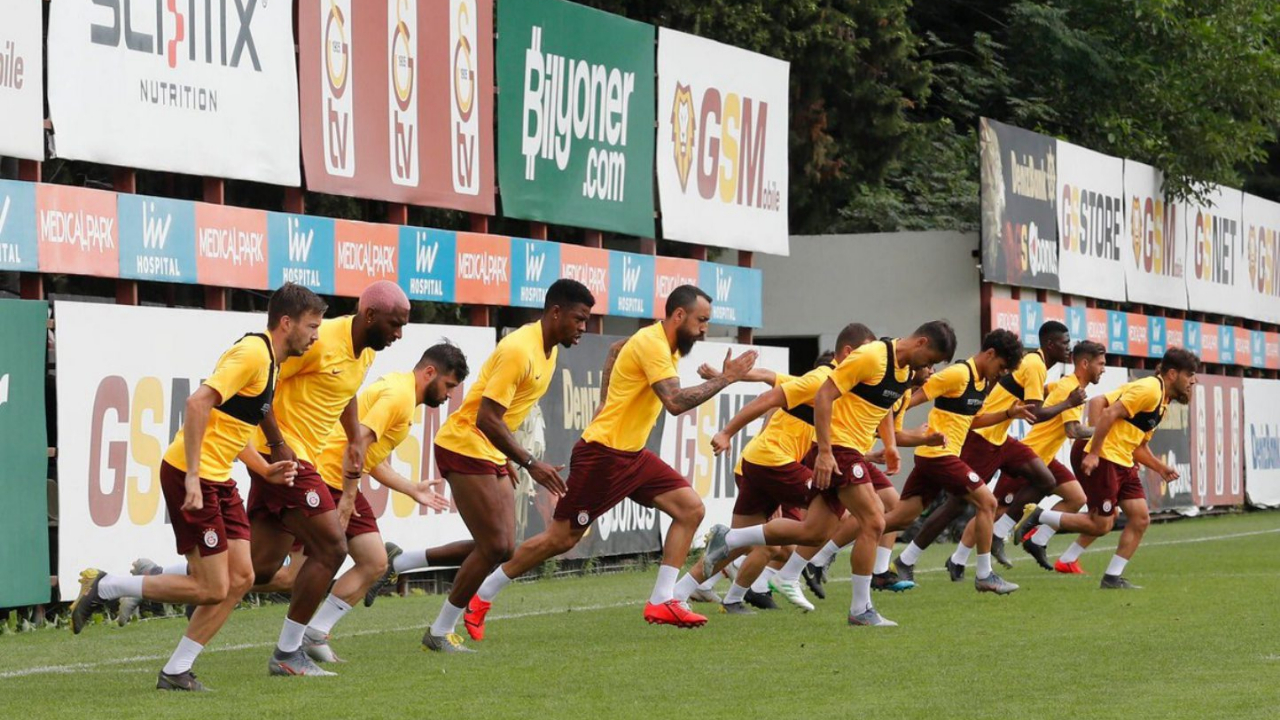 Galatasaray'ın kamp kadrosu belli oldu!