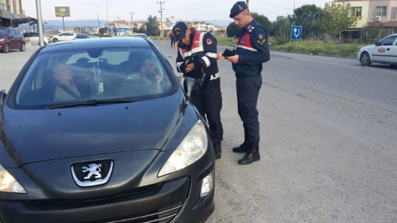 Balıkesir'de Jandarmadan aranan suçlulara baskın
