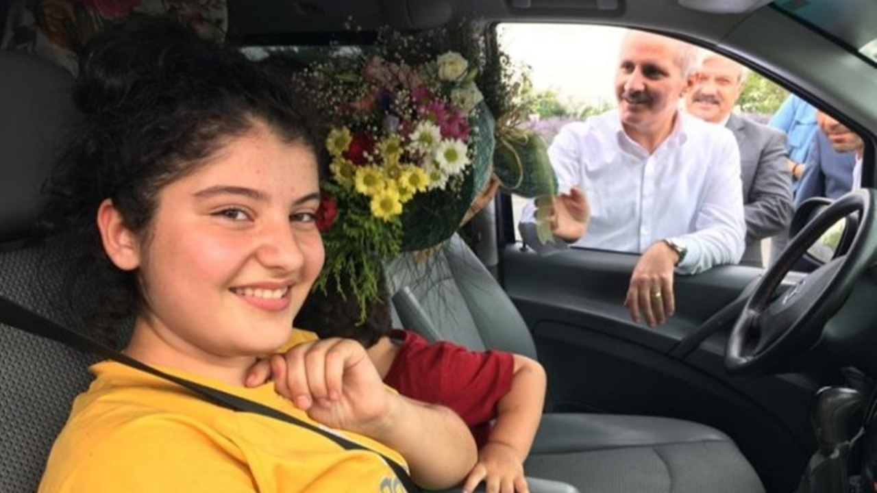 Karaman'da Vali Fahri Meral, gurbetçi vatandaşları çiçeklerle karşıladı