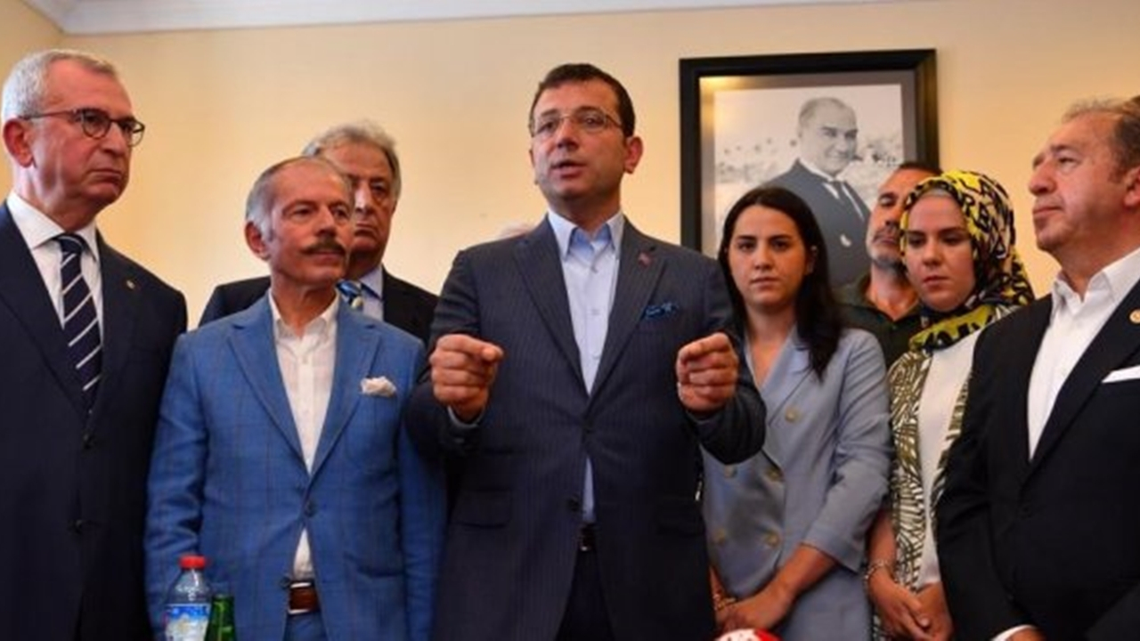 İstanbul'da İBB Başkanı Ekrem İmamoğlu otogarın alt katlarını gezdi