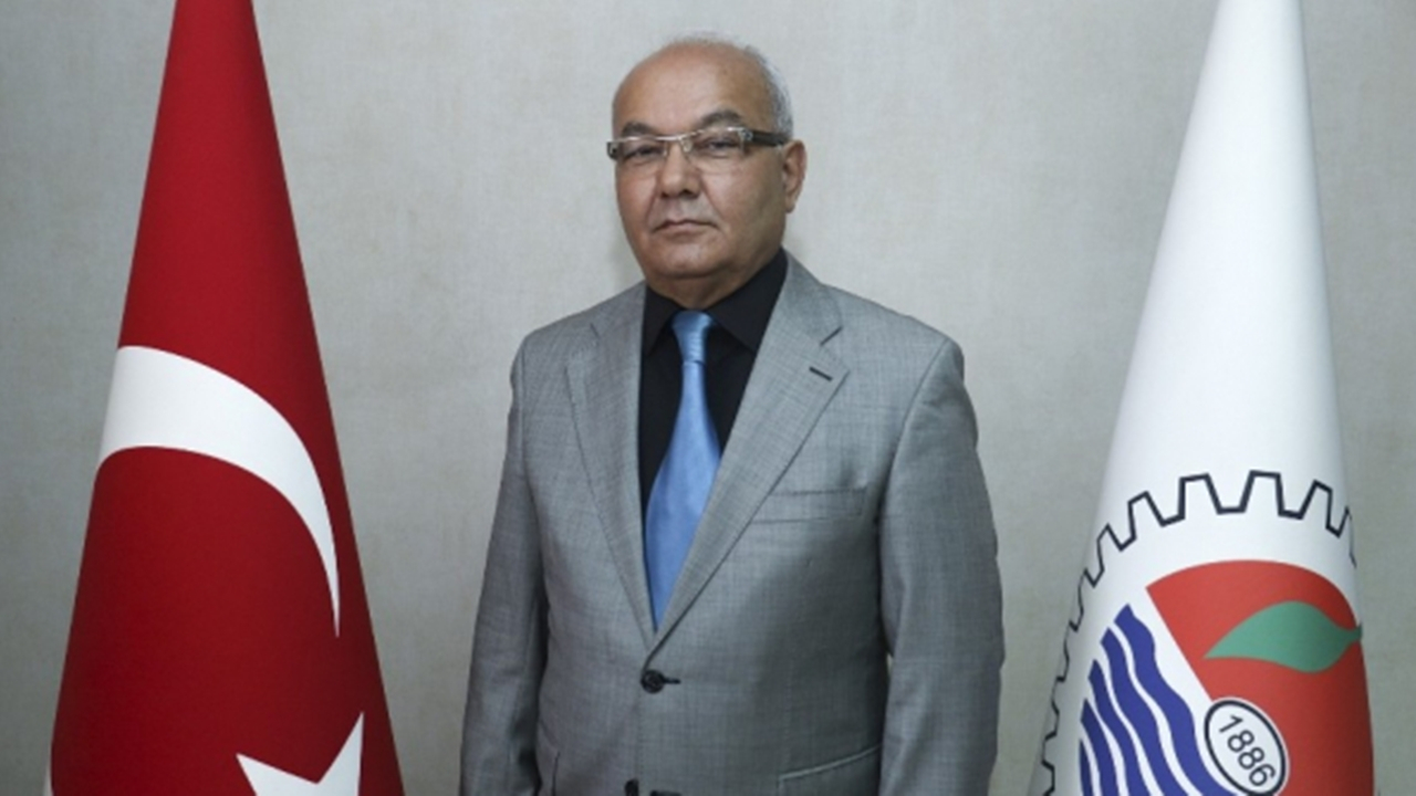 Mersin'de Enver Küçükalıç: “Plansızlık, konut stoklarını artırdı”