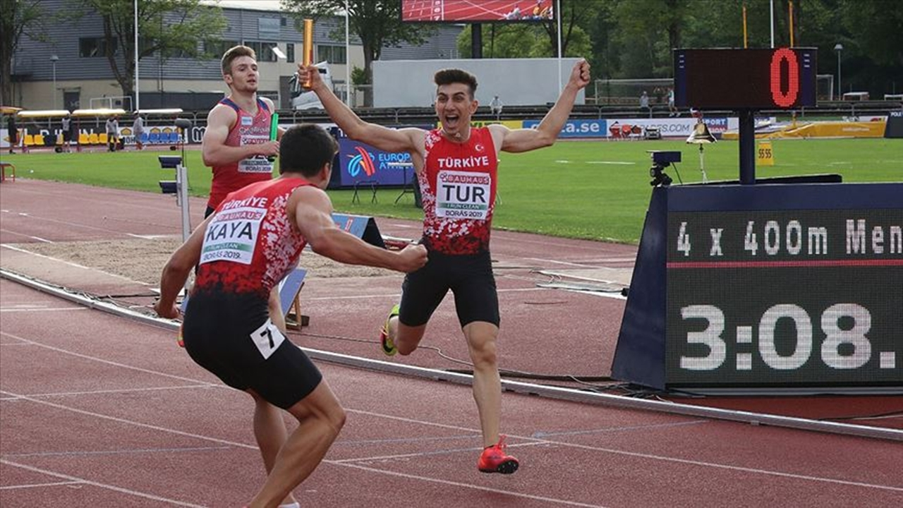 Milli atletizmciler tarih yazdı...