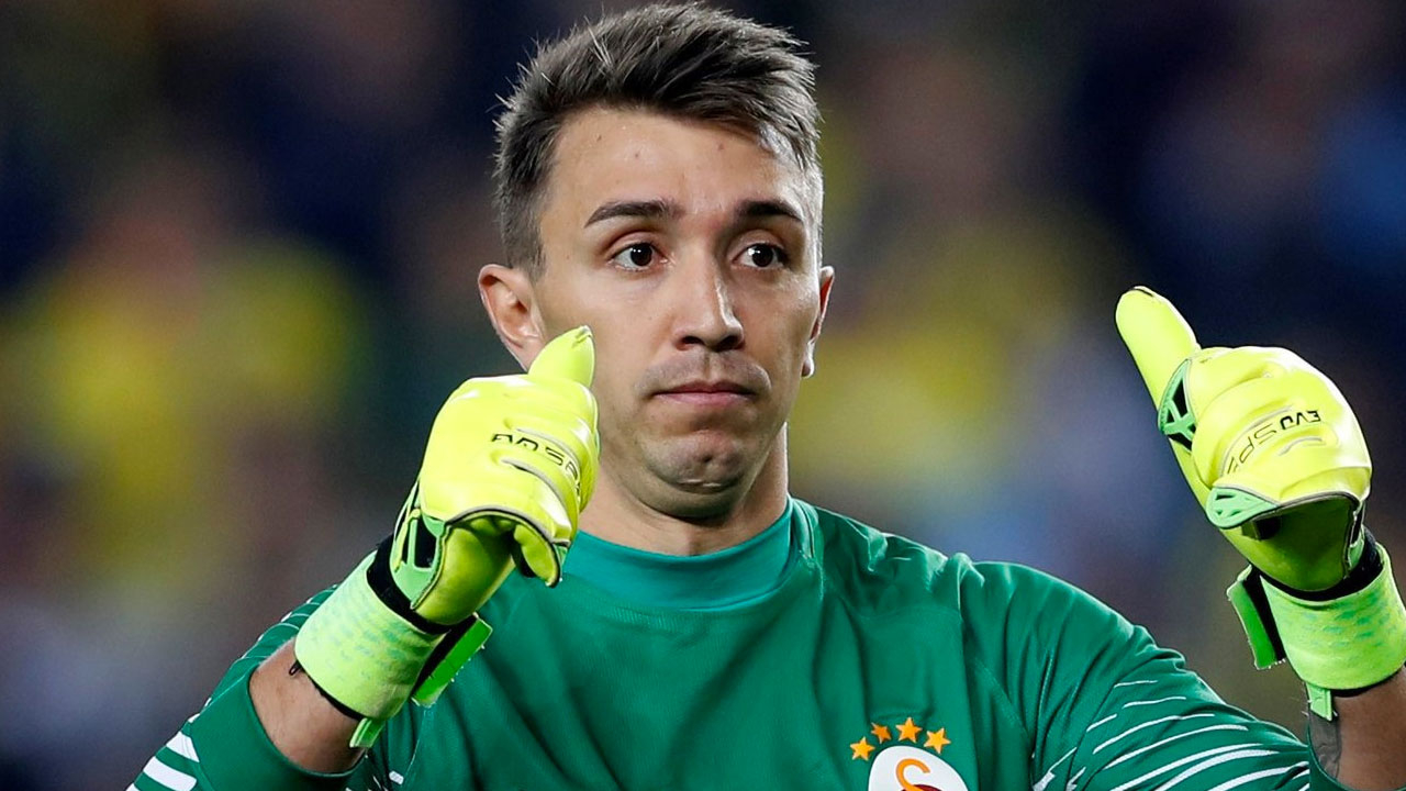 Muslera'dan Trabzonspor'a destek!