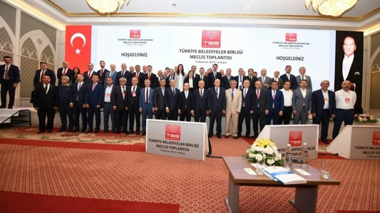 Kayseri'de Başkan Memduh Büyükkılıç TBB Toplantısına Katıldı