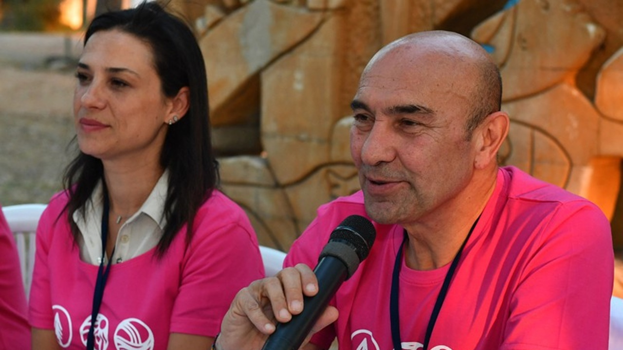 İzmir'de Tunç Soyer: “Ekmeği büyüten demokrasidir”