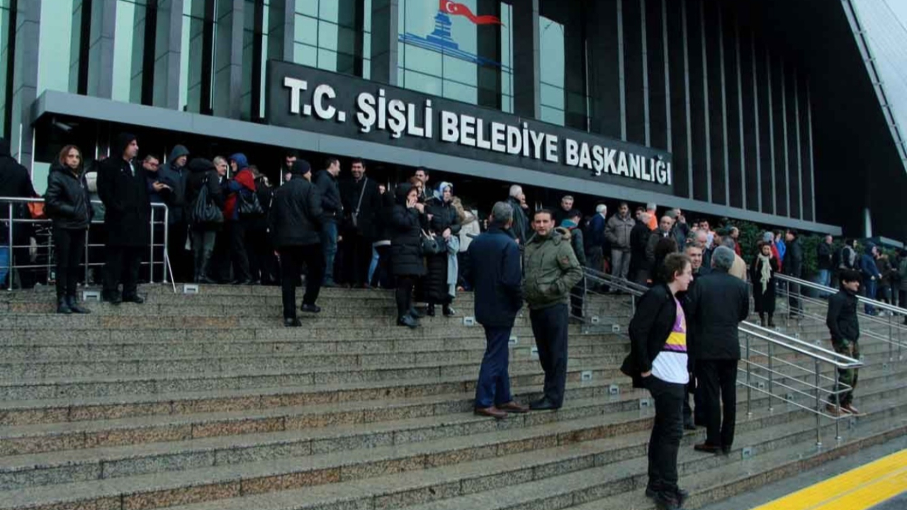 CHP'li Şişli Belediyesi borç batağında!