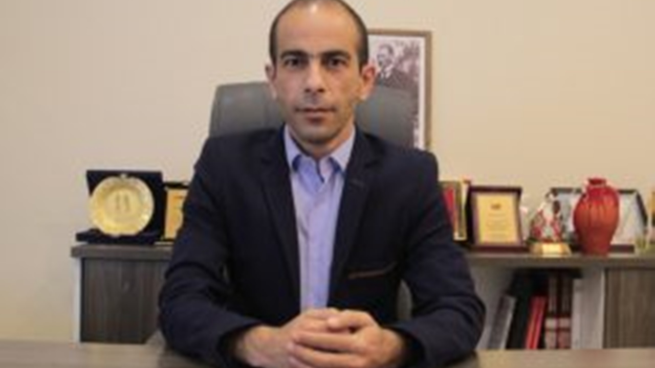 Bursa İnternet Gazetecileri Derneği Başkanı Mesut Demir: “İnternet yasası ülkemizin sırtında kambur olmuştur”