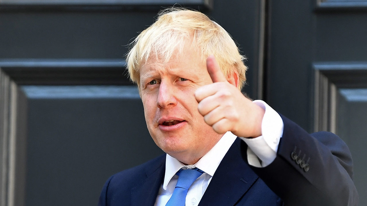 Boris Johnson tarih verdi