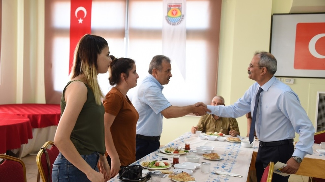 Mersin'de Haluk Bozdoğan, 15 ayda basına yapılan ödemeleri paylaştı