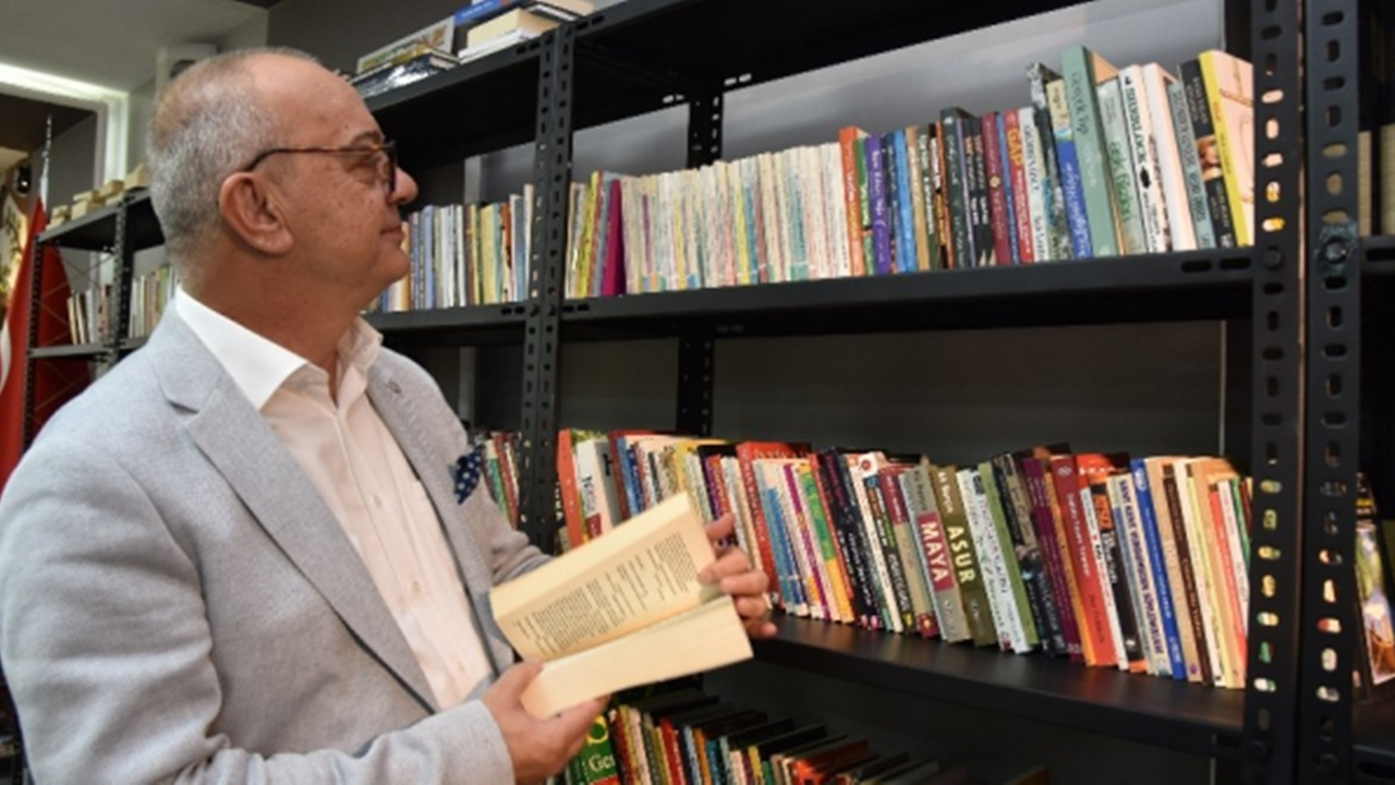 Manisa'da Başkan Cengiz Ergün’den çocuklara Yeşil Kitap Kafeye davet